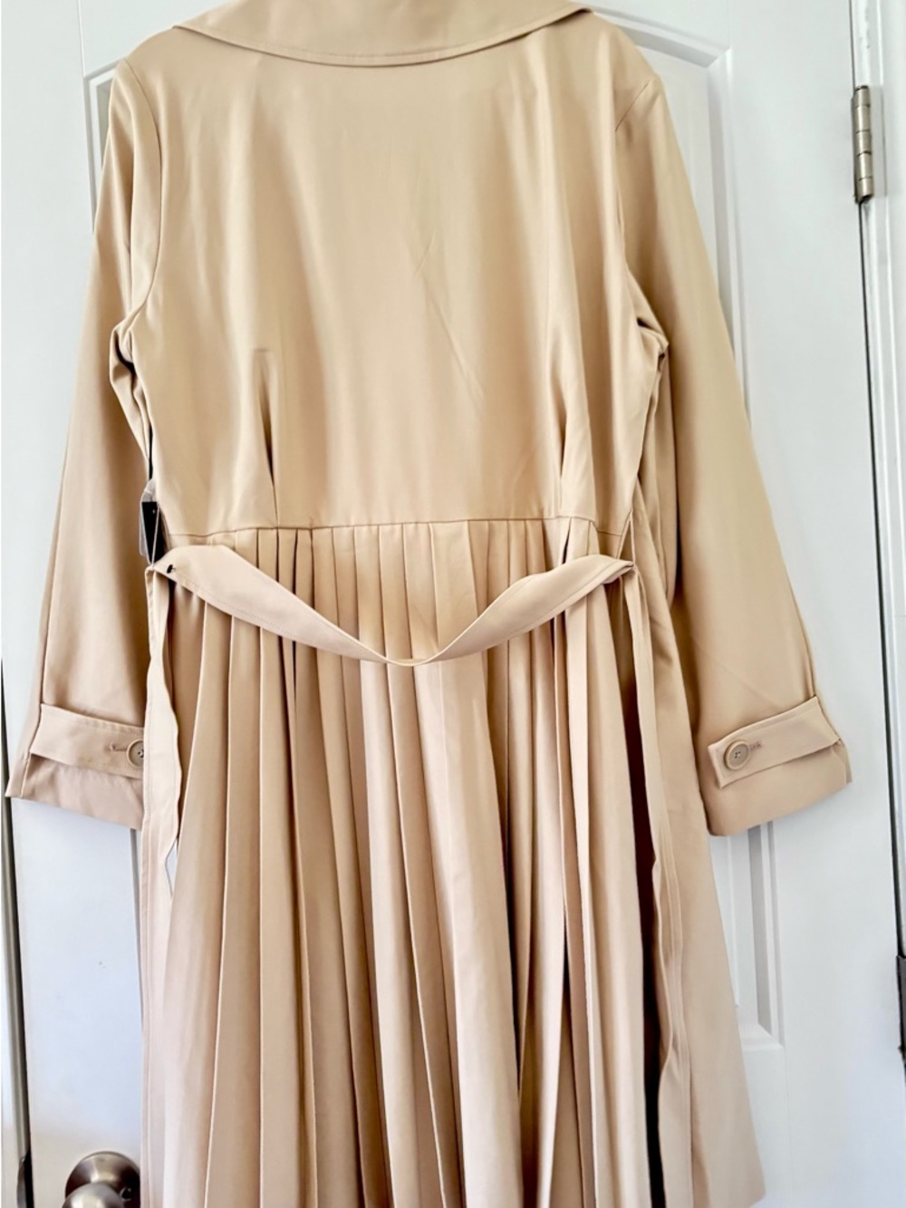 Simply Vera Vera Wang Beige Pleated Trench Coat - Picture 7 of 7